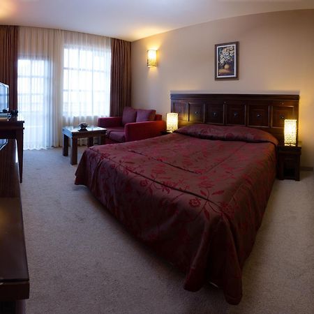 Family Hotel Strannopriemnitza Oreshak  Zimmer foto