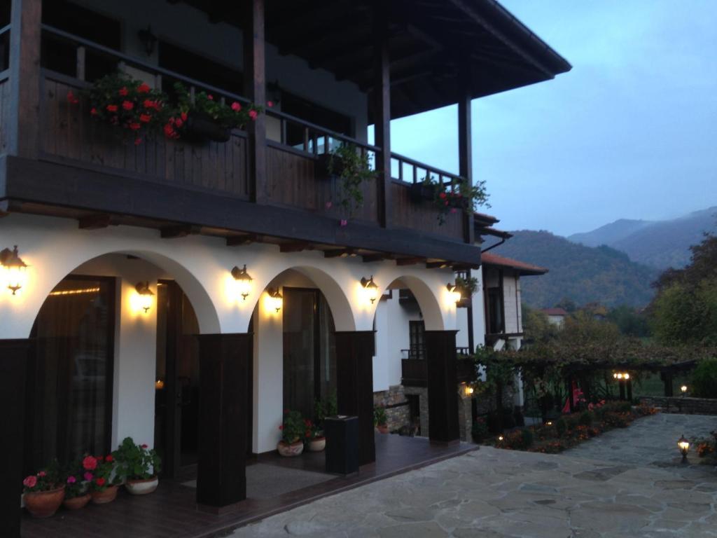 Family Hotel Strannopriemnitza Oreshak  Exterior foto